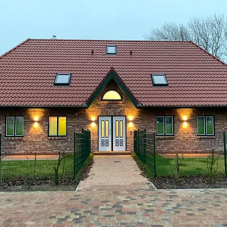 Abendstille: Familienfreundliche In De Feerjenhusen Apartment Vollerwiek