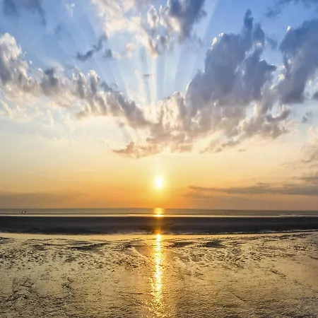 דירה Abendstille, Fuer Maximal 4 Erwachsene Und 2 In De Feerjenhusen Am Haubarg Von Vollerwiek