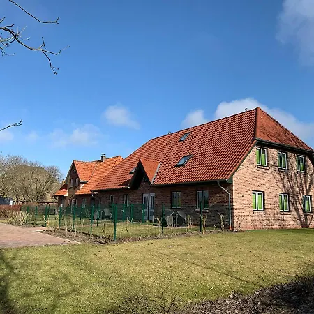 Abendstille: Familienfreundliche In De Feerjenhusen * Vollerwiek