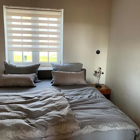 Apartment Abendstille: Familienfreundliche In De Feerjenhusen Vollerwiek